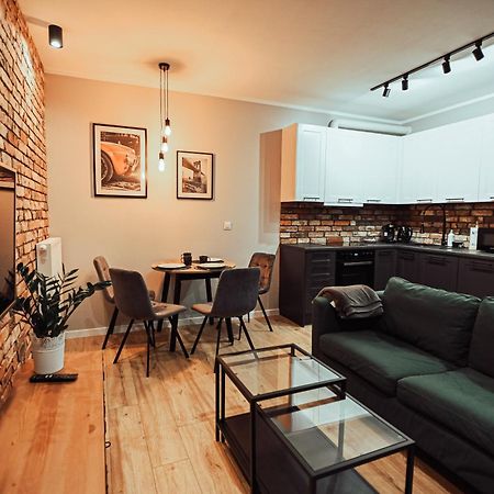 Loft Luxury Apartment & Parking Leszno  Eksteriør bilde